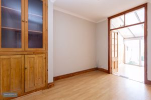 Dining Room- click for photo gallery